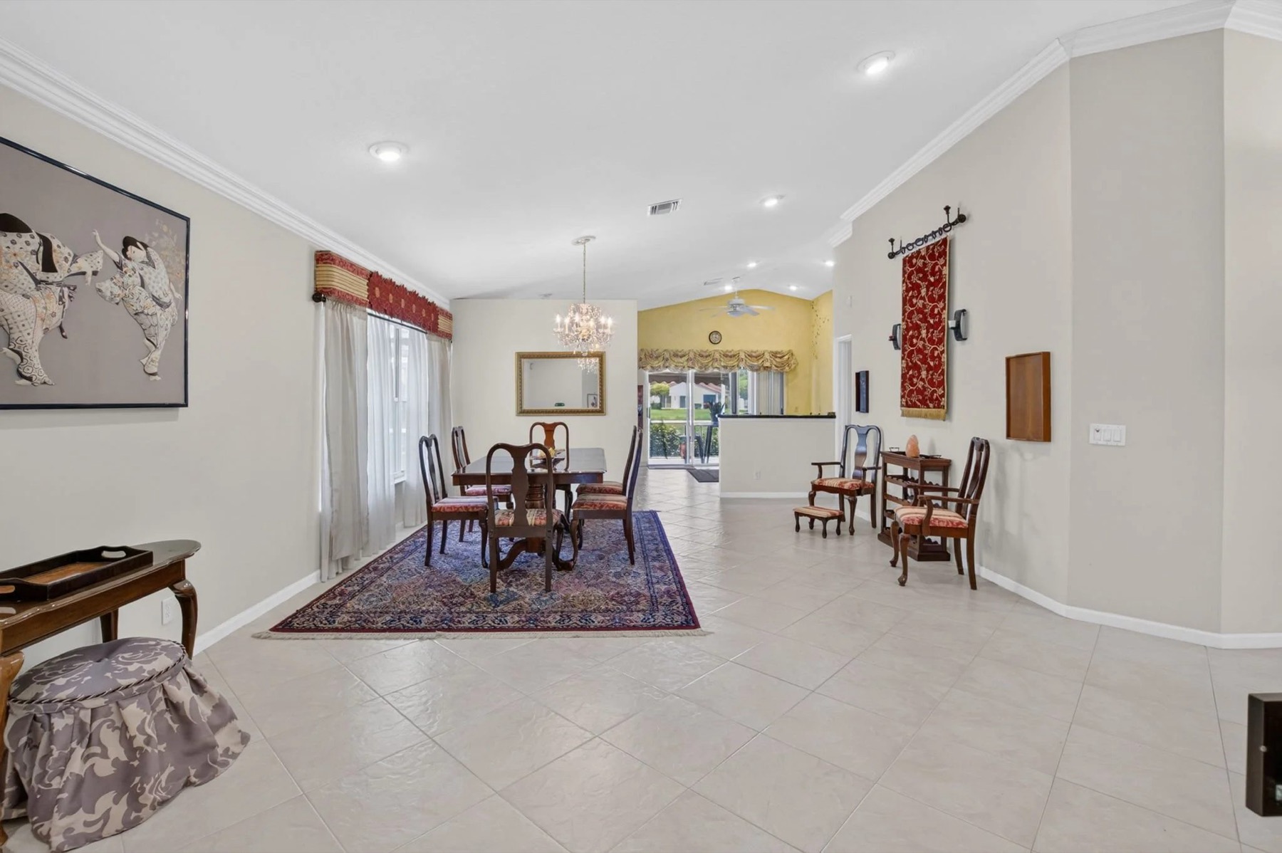 11585 Augustus Dr — interior