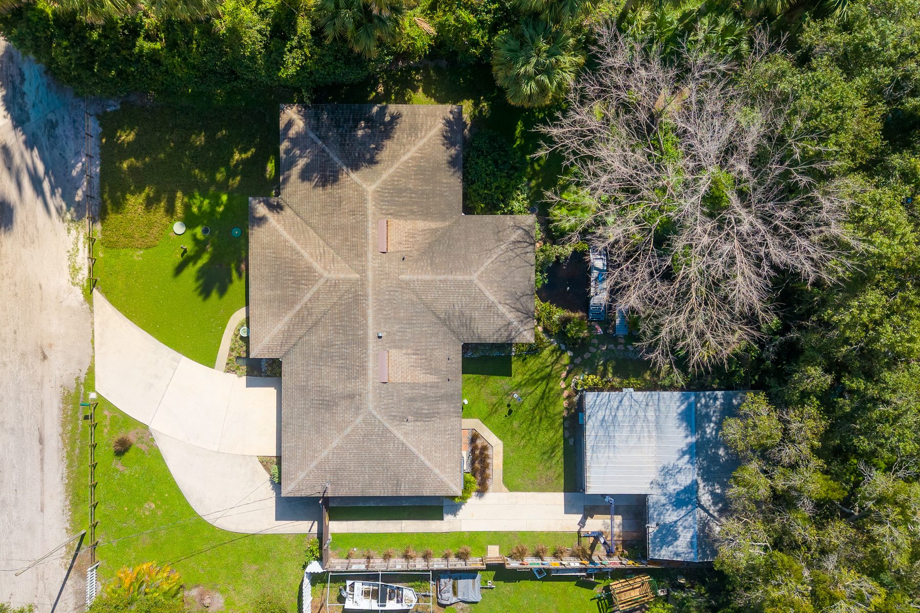 Double Lot With Room to Park