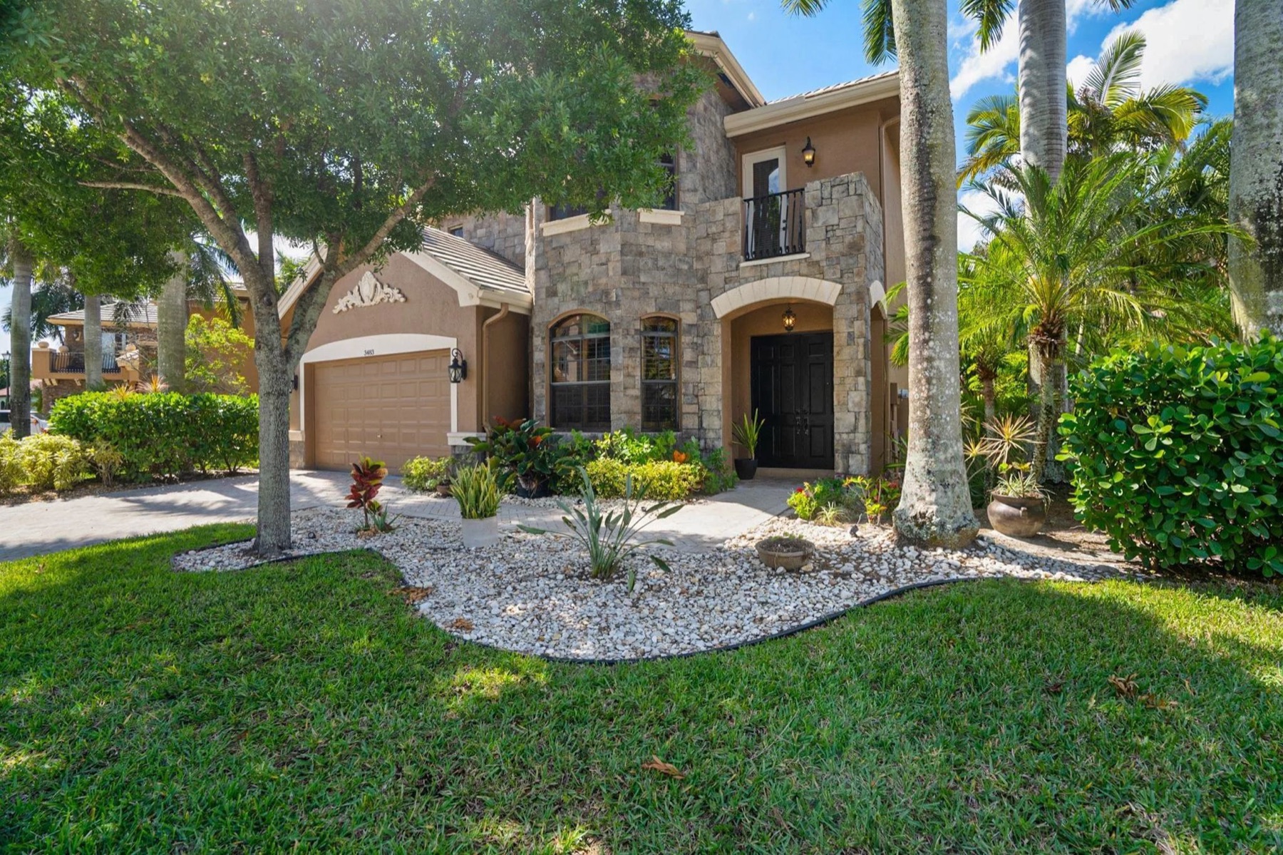 3483 Collonade Drive — front exterior