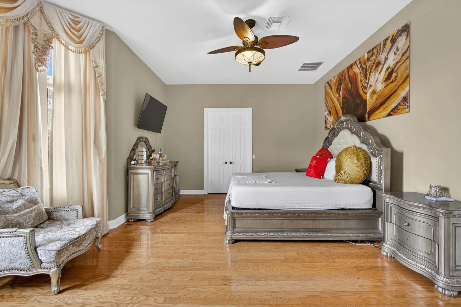 Primary Suite