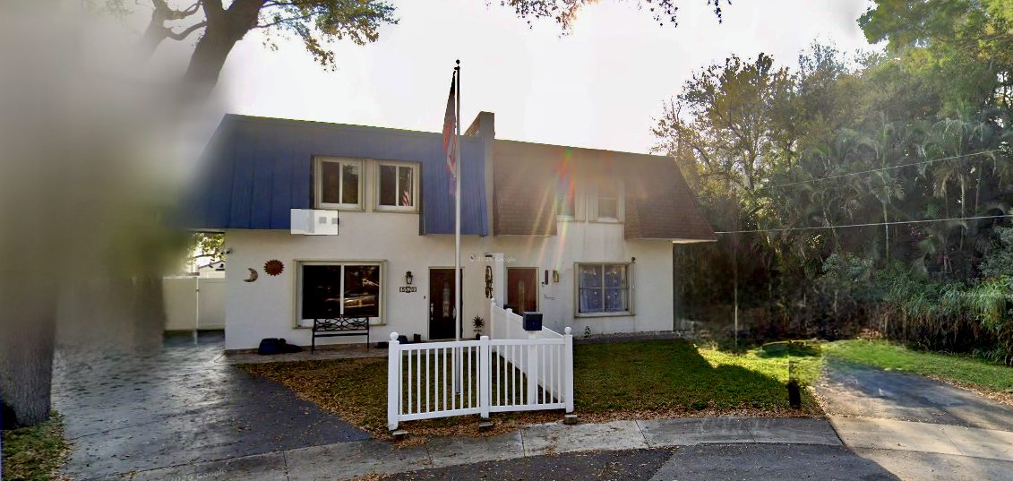 5520 SW 44th Ter